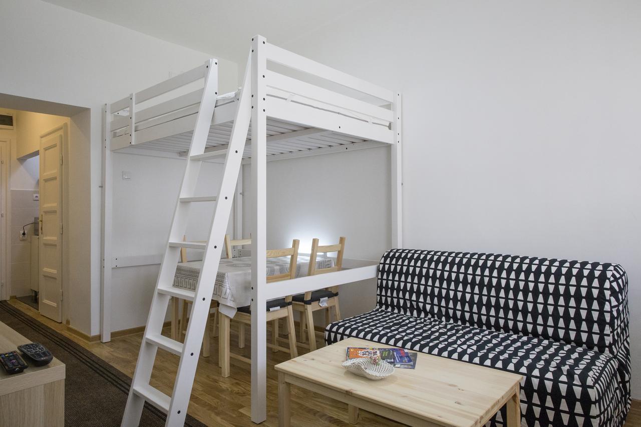 Apartment In The City Center Belgrade Extérieur photo